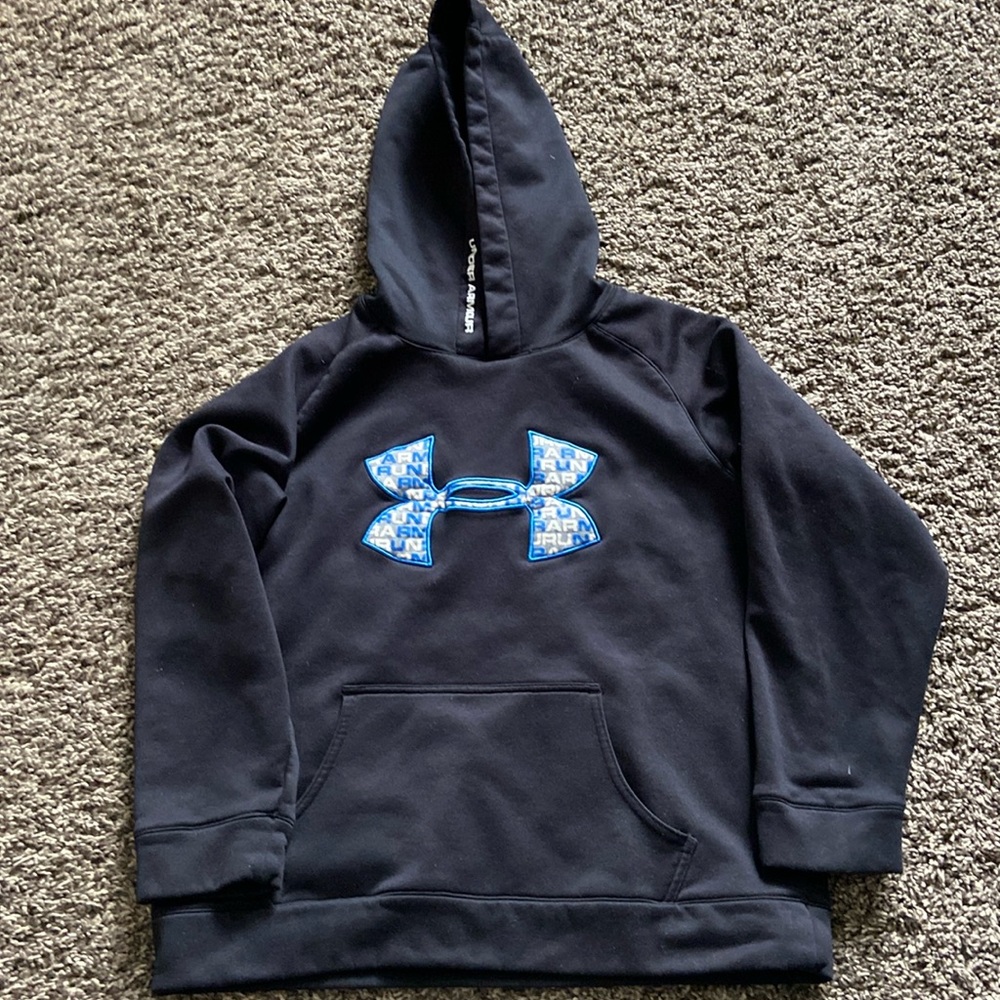 Youth large UA hooded sweatshirt